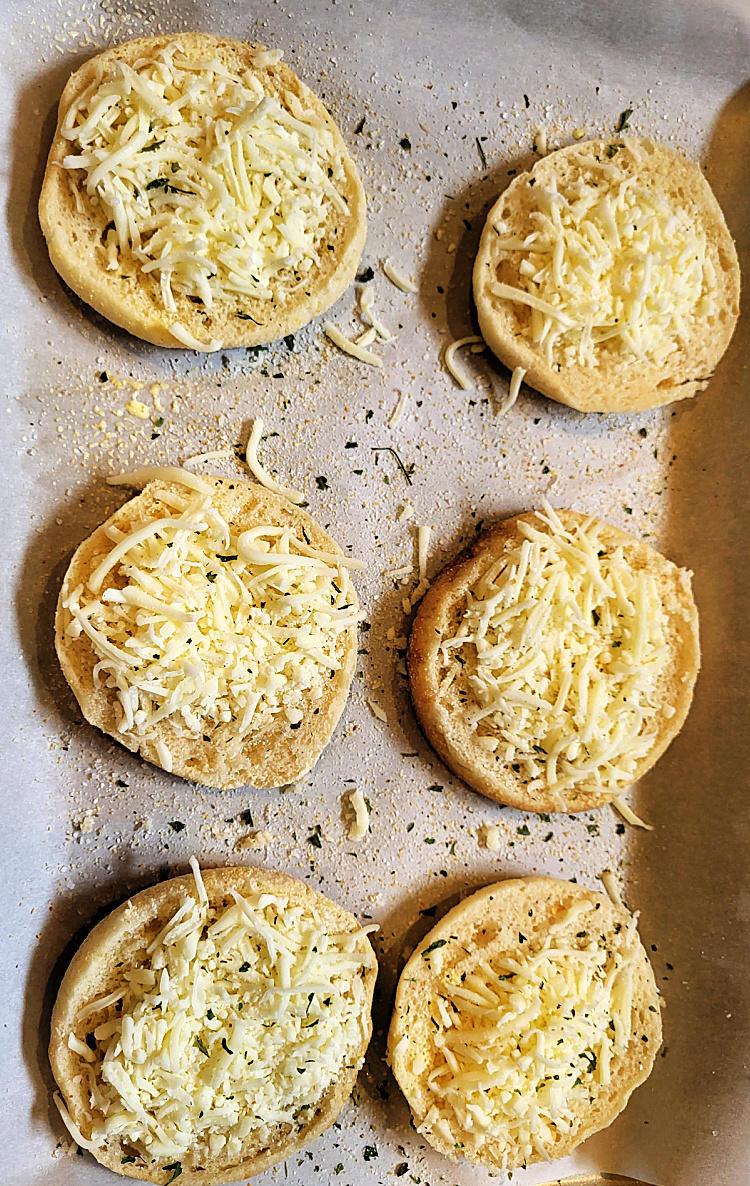 Easy English Muffin Garlic Cheese Bread
