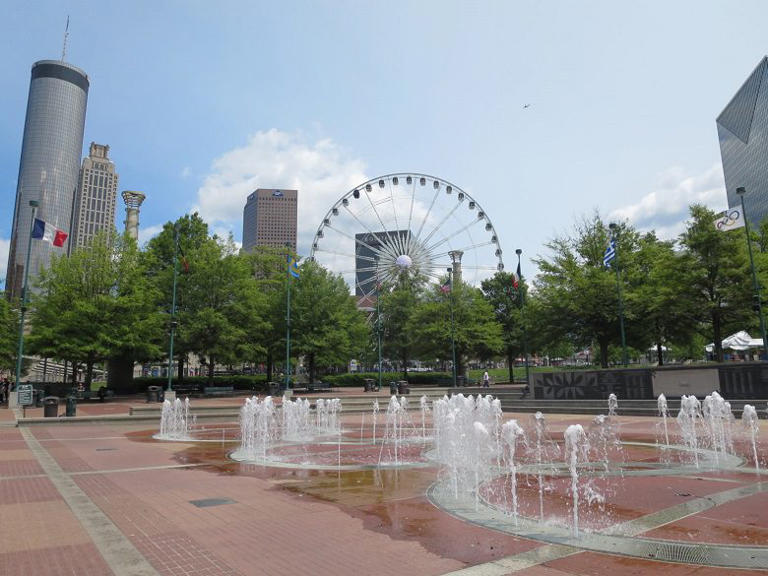 Summer is heating up in Atlanta! There are plenty of ways to have some fun in the sun during the summer in Atlanta, Georgia.