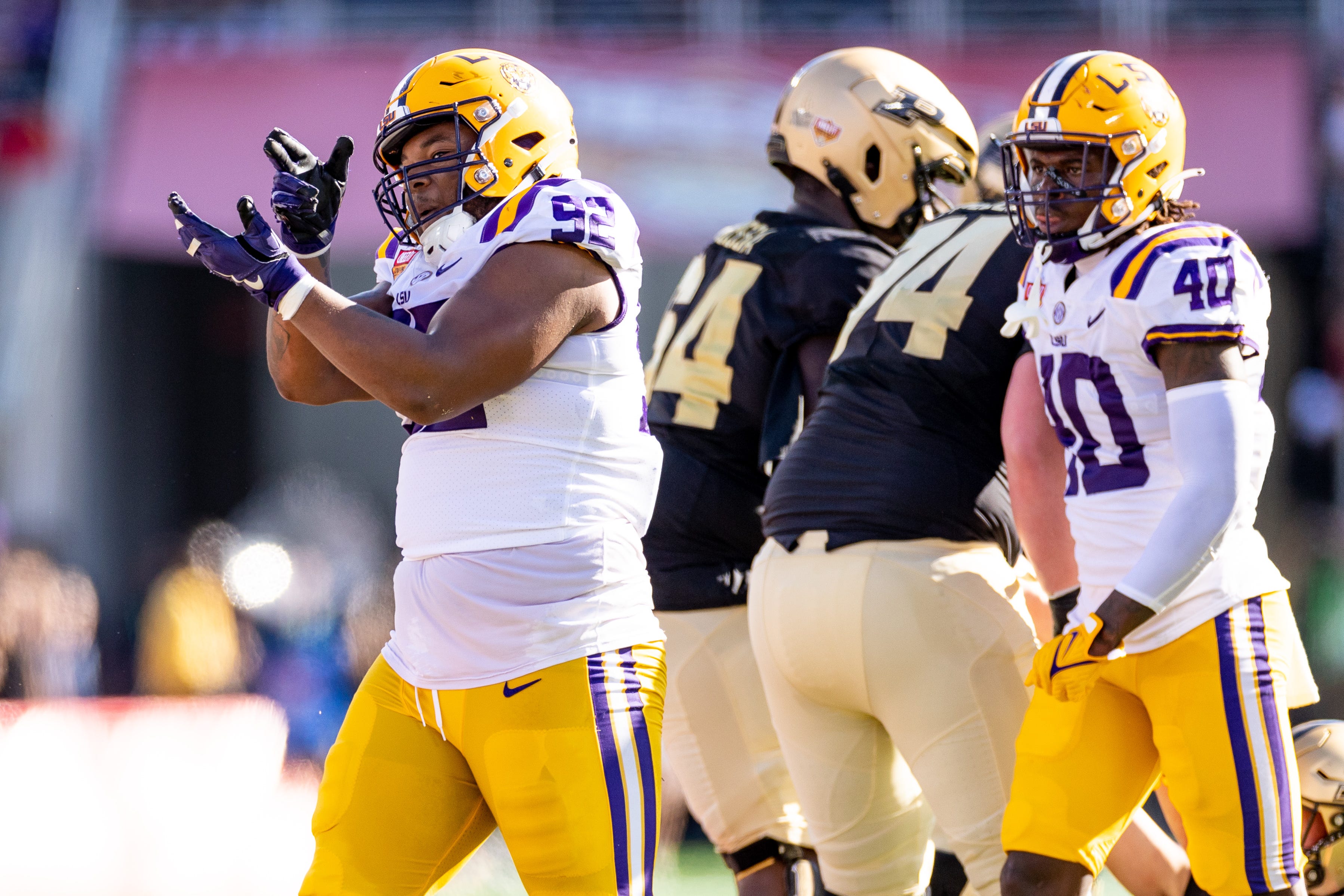 Pros And Cons Of Detroit Lions Picking LSU Football’s Mekhi Wingo In ...