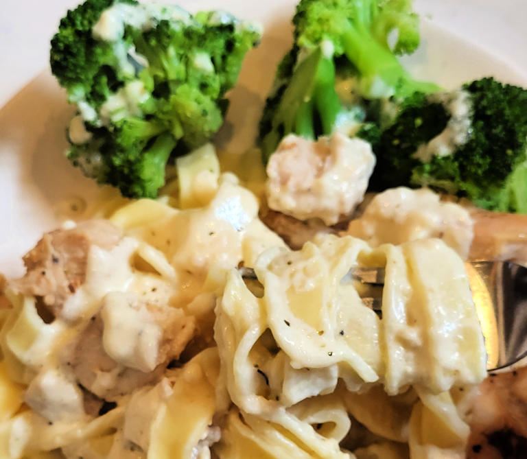 Amazing Homemade Alfredo Sauce!