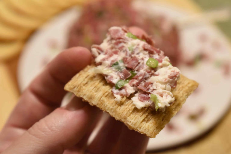 Delicious Dried Beef Cheese Ball