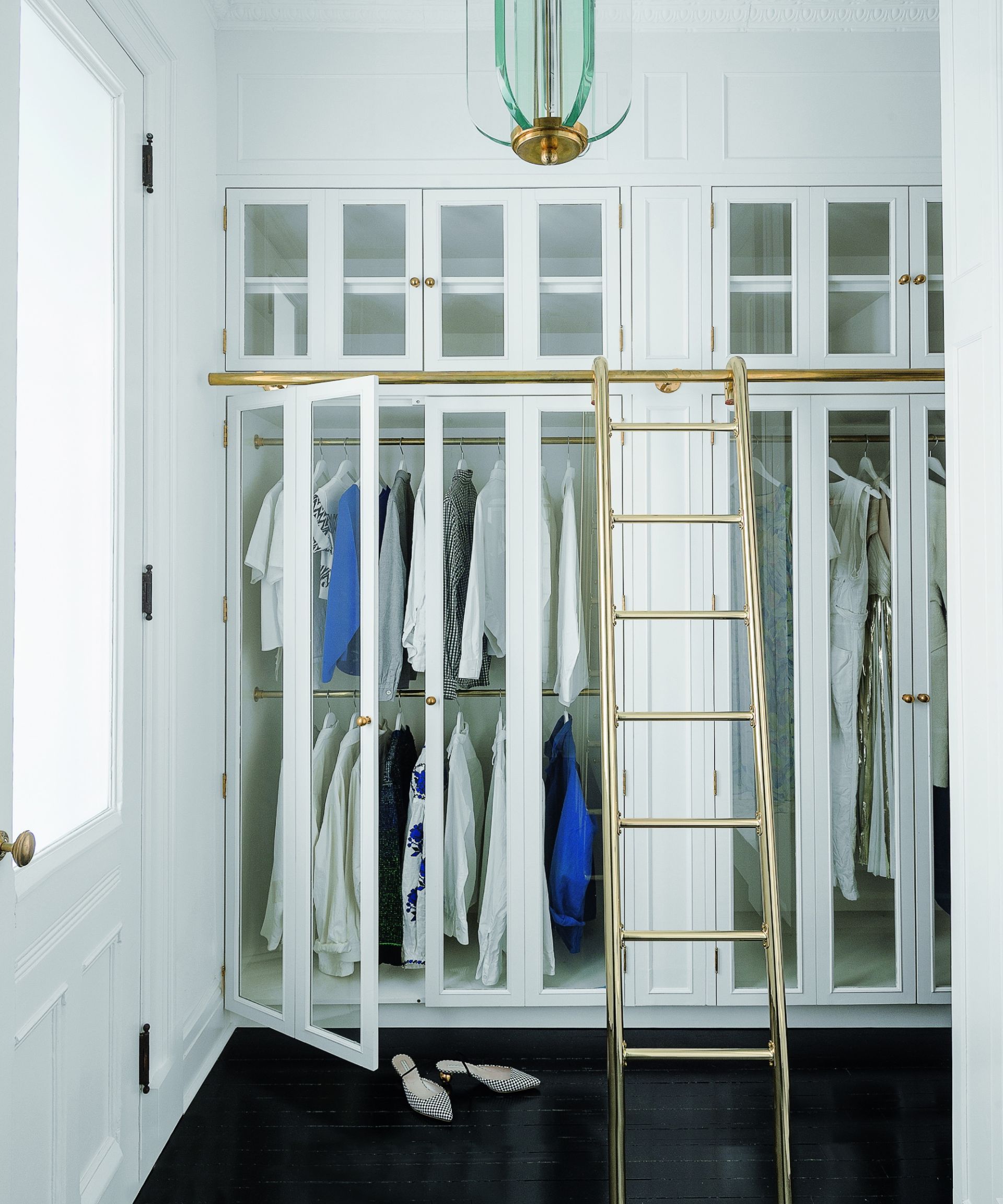 Small closet ideas – 10 smart looks for wardrobes in tiny spaces