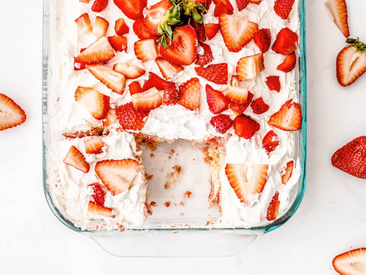 Strawberry Jello Cake Recipes 3 Ways