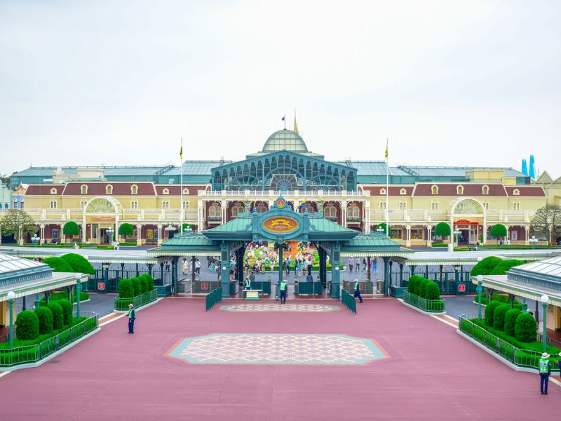 Disney Tokyo Entrance