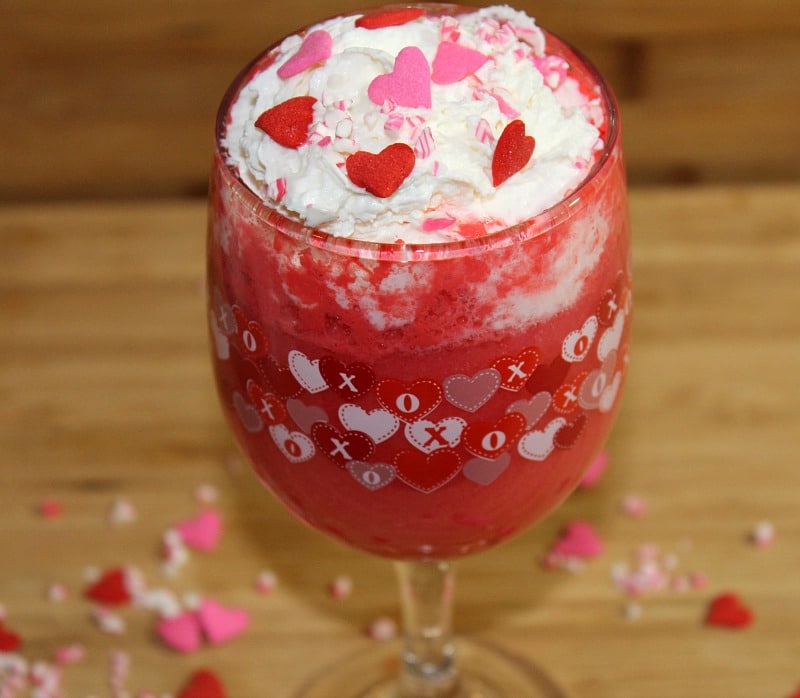 Strawberry Creamsicle Cocktail!!