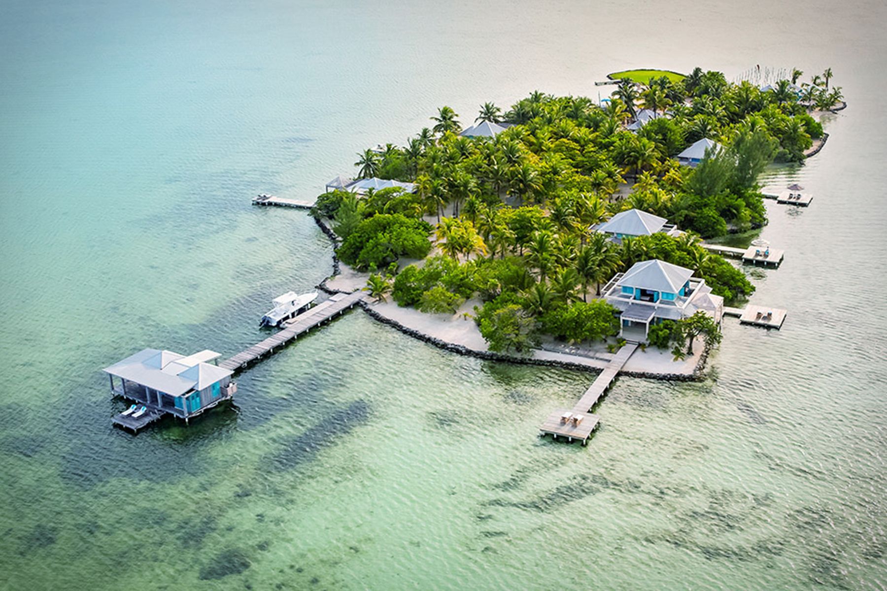 Включи island. Кайо Эспанто, Амбергрис Кайе, Белиз. Частный остров Кайо-Норте. Частный остров с аэропортом богатый. Eon на острове.