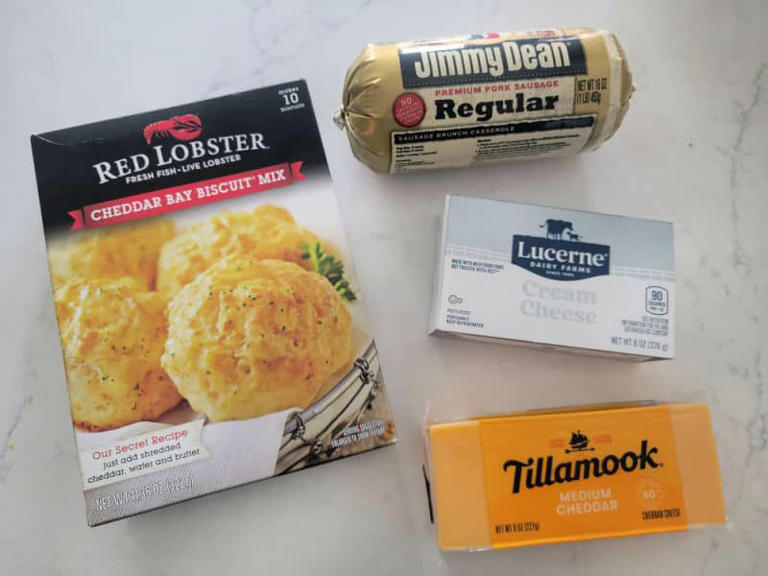 Cheddar Bay Sausage Balls (4 Ingredients)