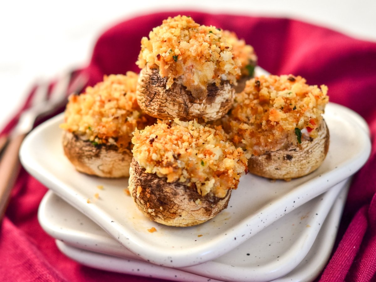Amazing Stuffed Mushrooms with Sausage and Cream Cheese