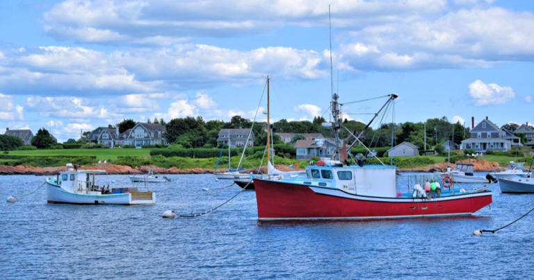 The 16 Most Beautiful Towns In Rhode Island You Should Visit