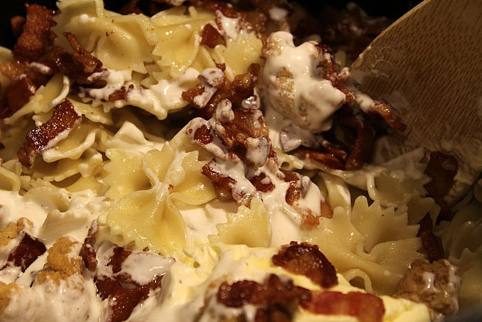 Amazing Bacon Rach Popcorn Chicken Pasta Salad Recipe!