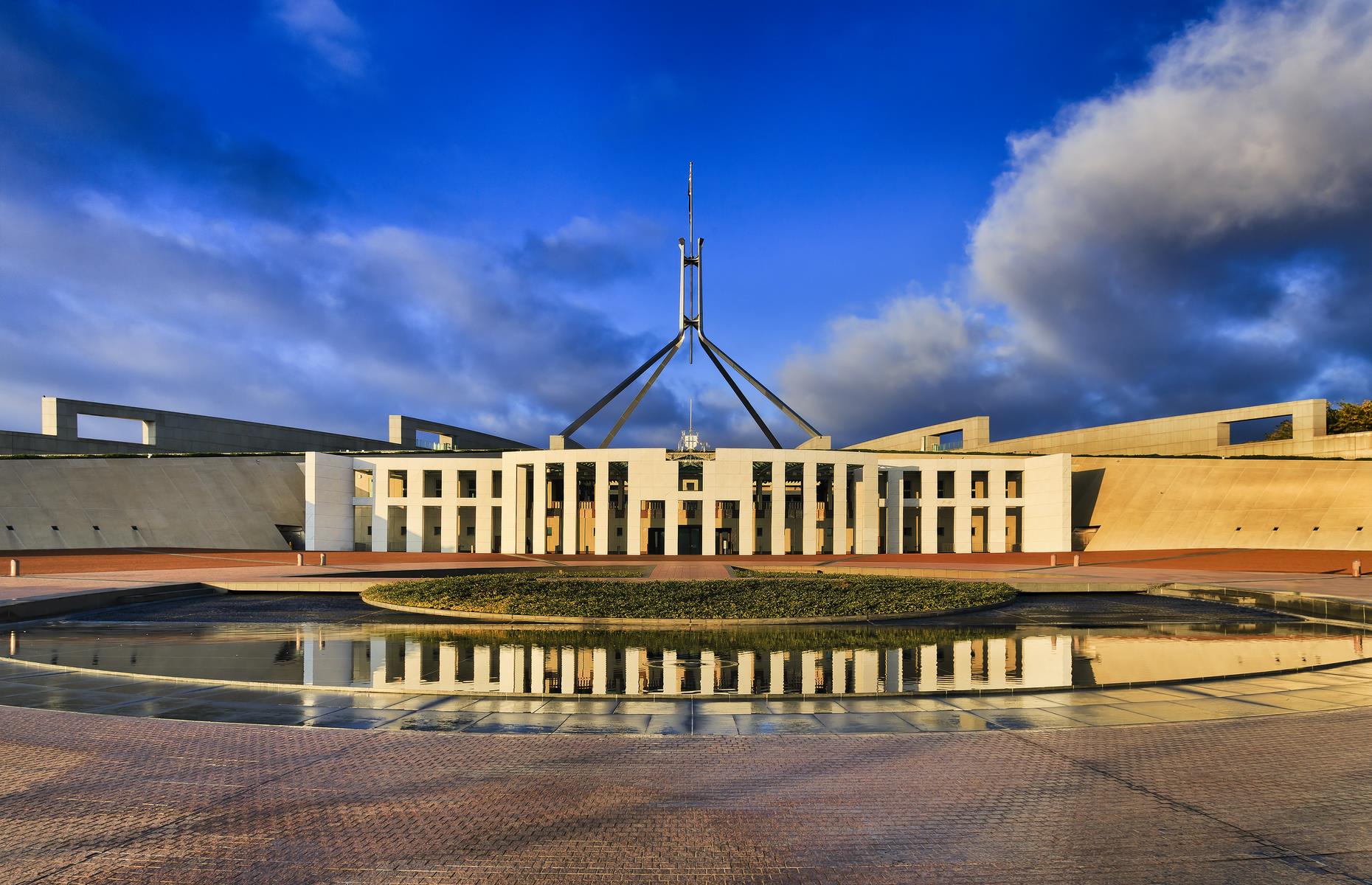 <p>As the capital, Canberra has the country's top cultural, historic and arts institutions. Best of all, most of them are free to enter. Musts on any museum-hopping weekend here are Parliament House, Australian War Memorial, The National Museum of Australia, National Gallery of Australia and The Royal Australian Mint. Time your visit for September when Canberra is a riot of spring colour during the annual <a href="https://floriadeaustralia.com/">Floriade</a><a href="http://floriadeaustralia.com/"> Festival</a>, the largest (and free) flower festival in the Southern Hemisphere. </p>