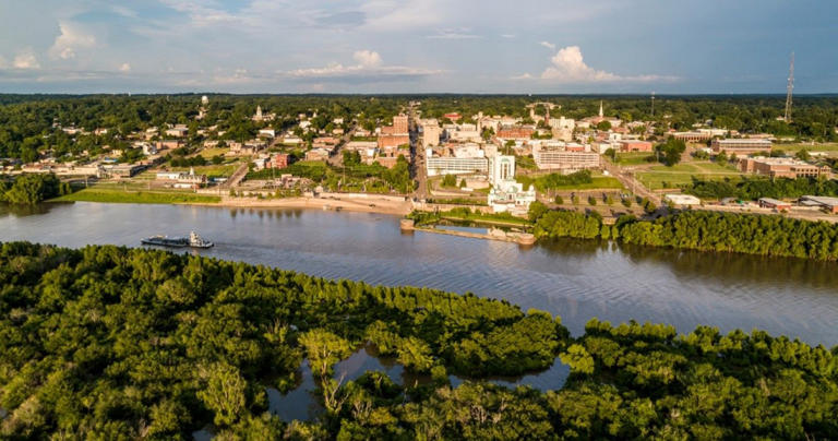 14 Most Beautiful Towns In Mississippi You Should Visit