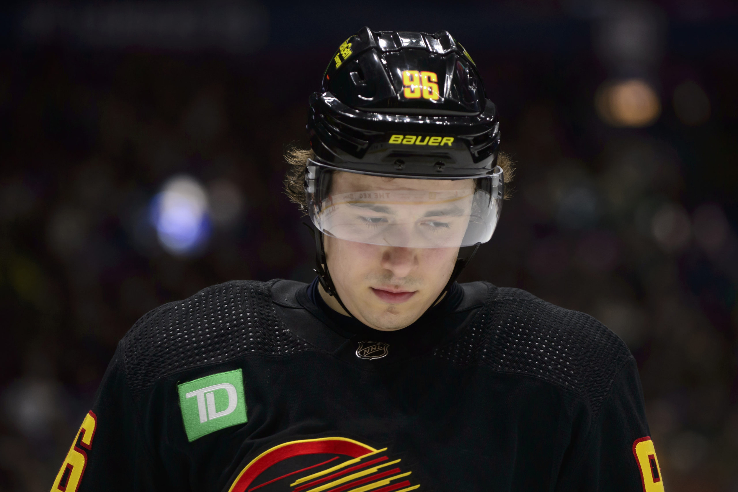 Andrei Kuzmenko contract extension comparables suggest the Canucks