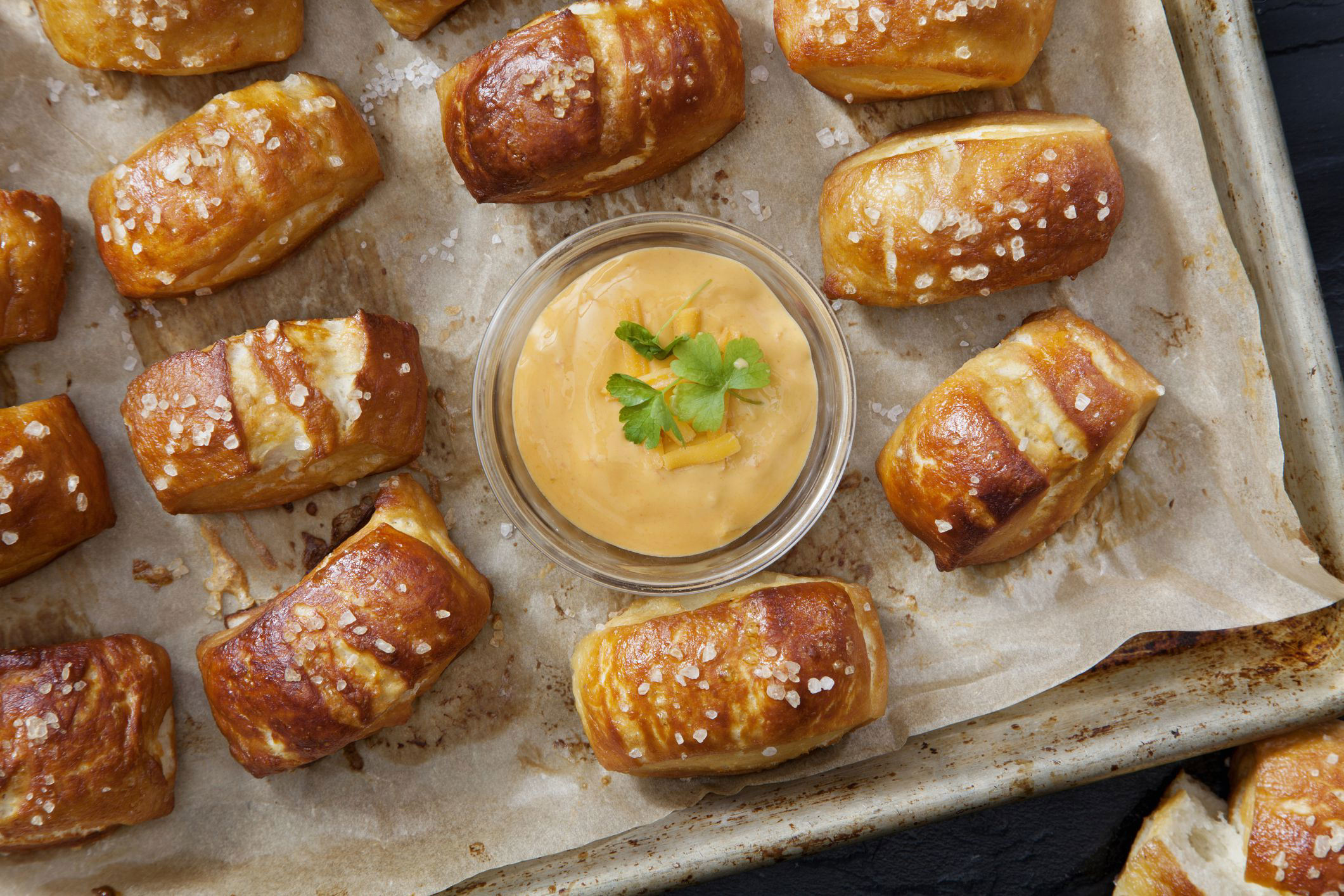 25 Quick, Tasty Appetizers That'll Cost You Less Than $5
