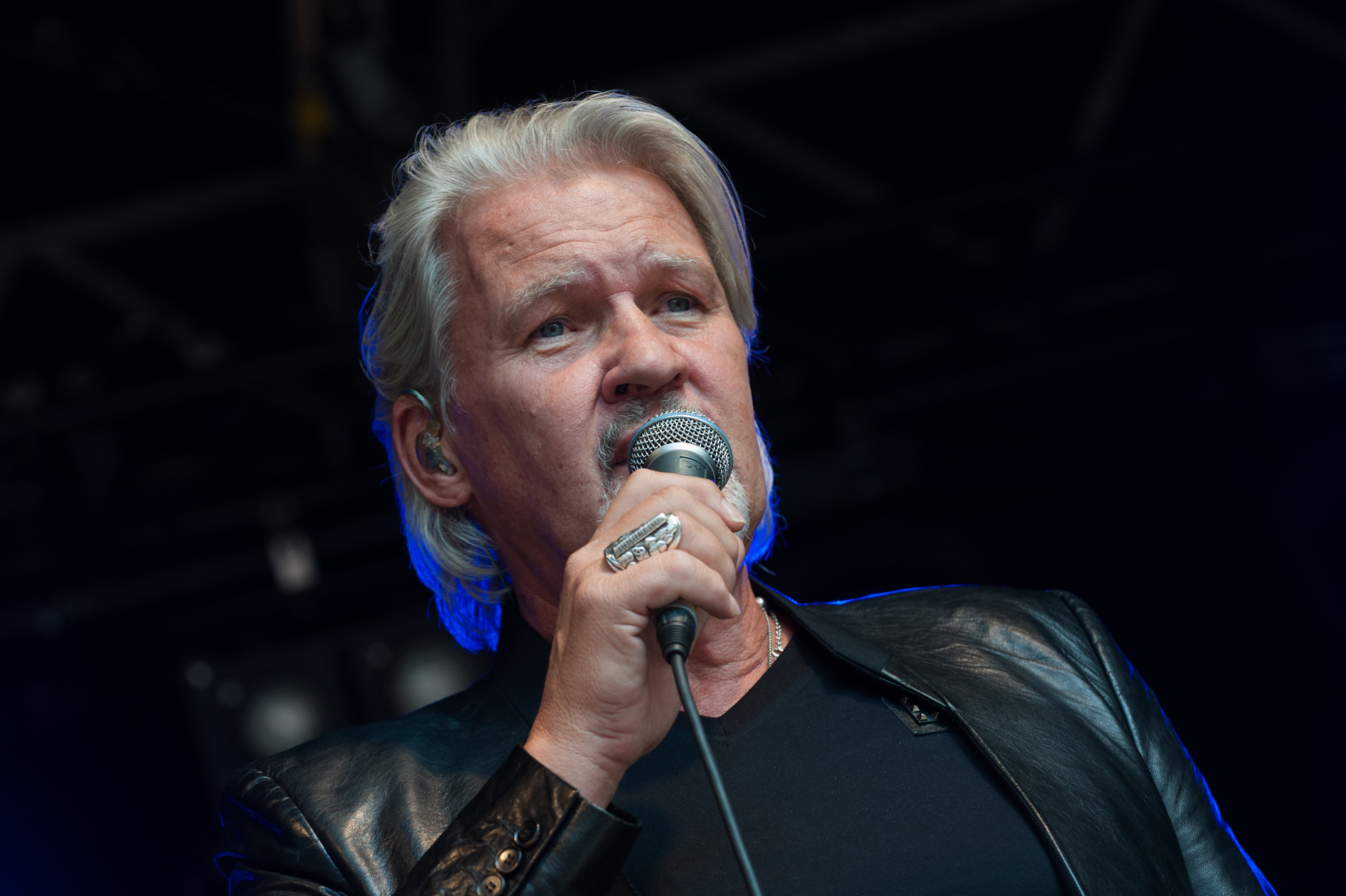 Johnny Logan in concert