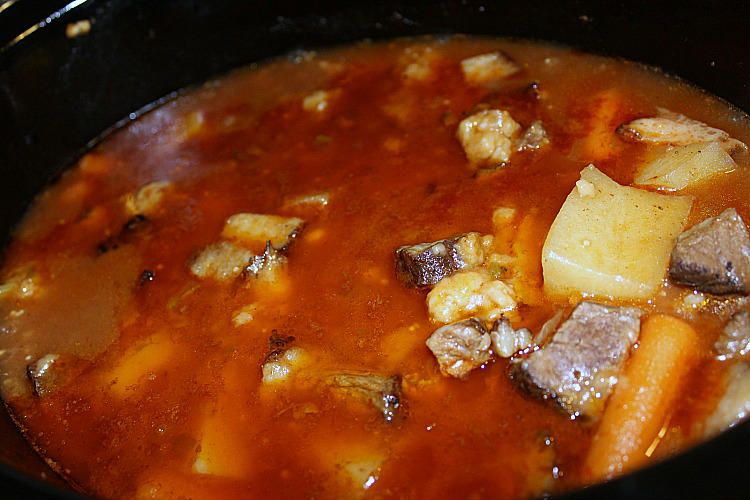 Easy Crockpot Leftover Brisket Stew