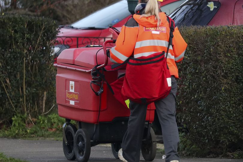 Royal Mail Christmas jobs go live as 16,000 workers needed