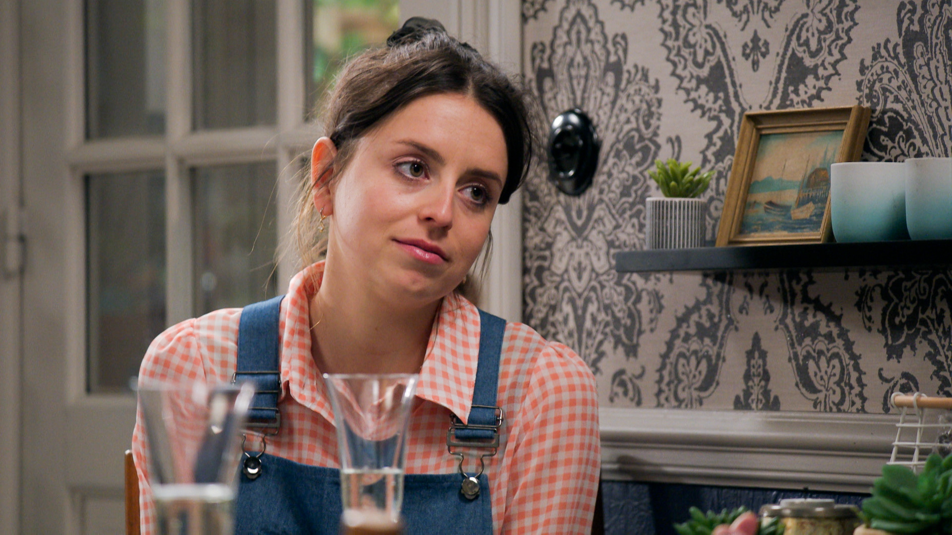 ‘Thuis’actrice Lynn Van den Broeck over haar horecaervaring