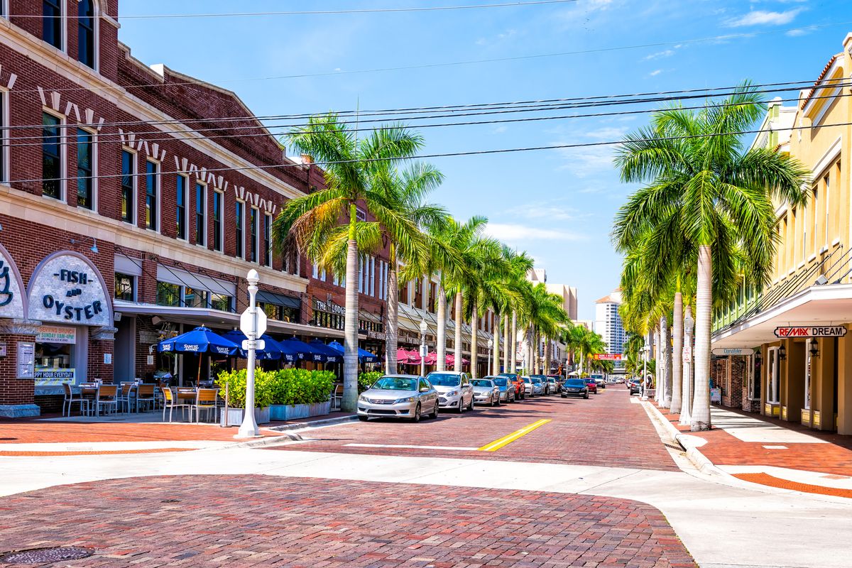 <p>Make your way to the Fort Myers River District for the small-town feel you're craving, where brick-paved streets and historic buildings meet quintessential palm trees. Check <a href="https://www.myriverdistrict.com/">the events schedule</a> to catch one of the town's Art Walks (like flower displays in the business windows!) or Music Walks (local and regional musicians line the streets on the third Friday of the month).</p><p><a class="body-btn-link" href="https://go.redirectingat.com?id=74968X1553576&url=https%3A%2F%2Fwww.tripadvisor.com%2FTourism-g34230-Fort_Myers_Florida-Vacations.html&sref=https%3A%2F%2Fwww.countryliving.com%2Flife%2Ftravel%2Fg4813%2Fbest-small-towns-in-florida%2F">Shop Now</a></p>