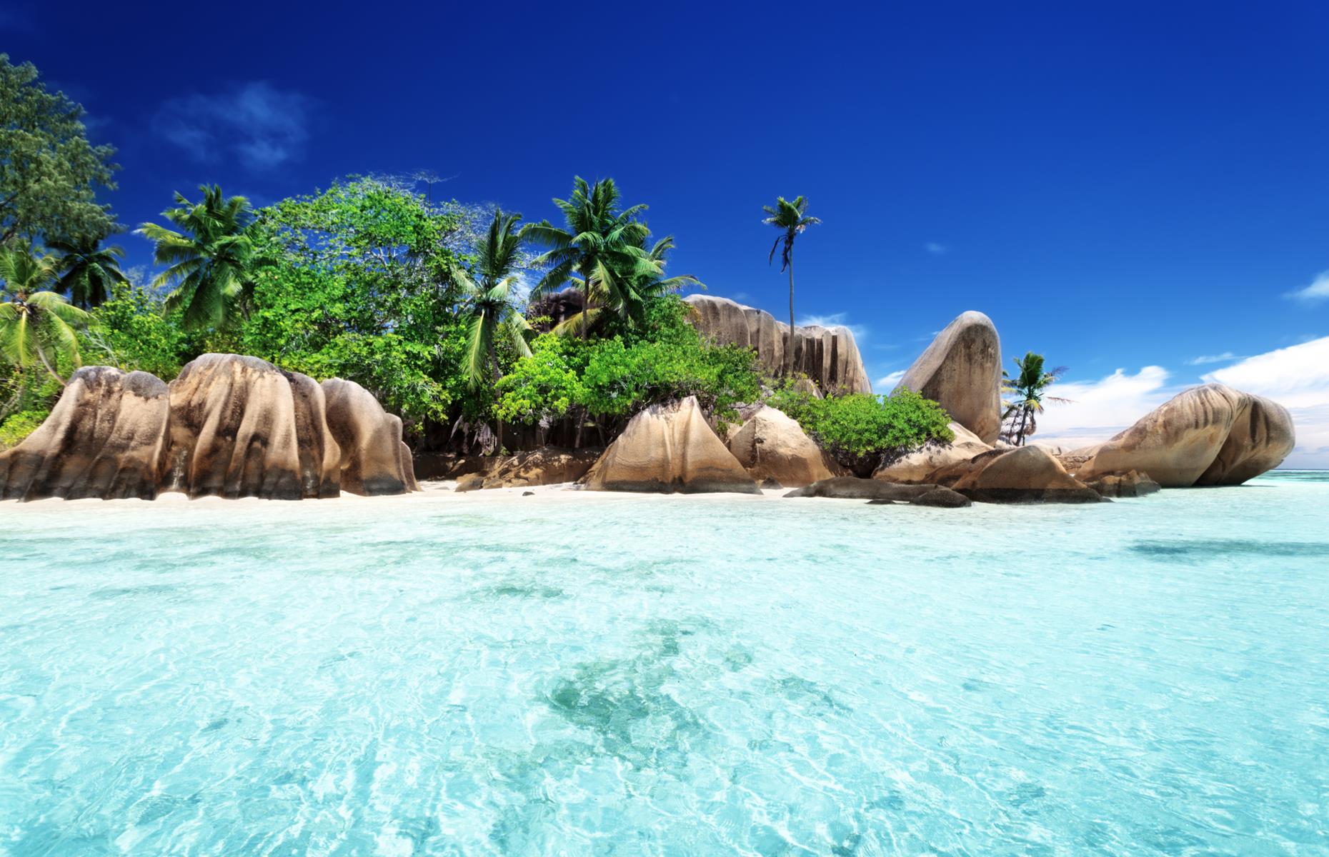Unforgettable small islands you need to add to your travel bucket list