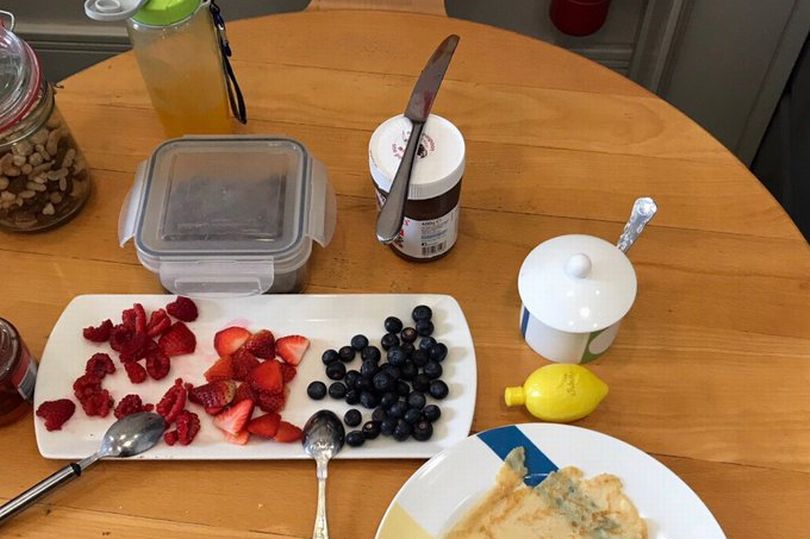 leo varadkar’s infamous pancake tuesday offering crucified online as nation refuses to forget