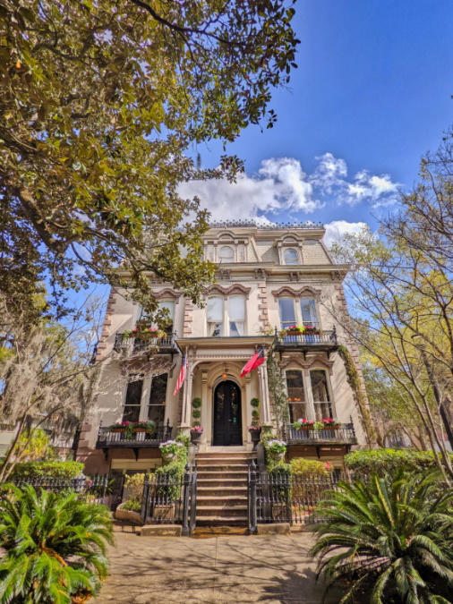 Where to Stay in Savannah: Historic District Stays You’ll Absolutely Love