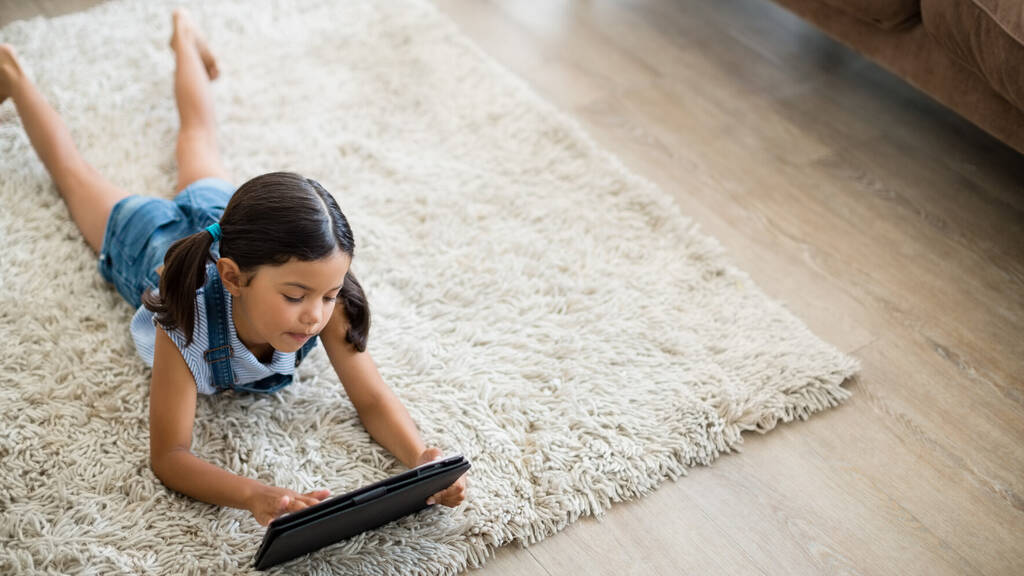 Four ways to manage children's screen time