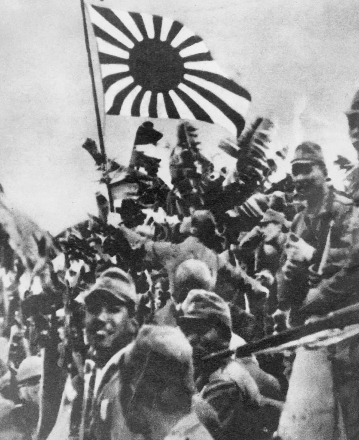 <p>Japanese soldiers that were stationed throughout the Southeast and Pacific islands either did not believe in the validity of the Japanese surrender in 1945 or did not hear about it. </p> <p>For the next two and a half decades, Japanese soldiers were found hiding in caves and huts as they fought with local police forces and US and British forces who were trying to help establish new governments.</p>