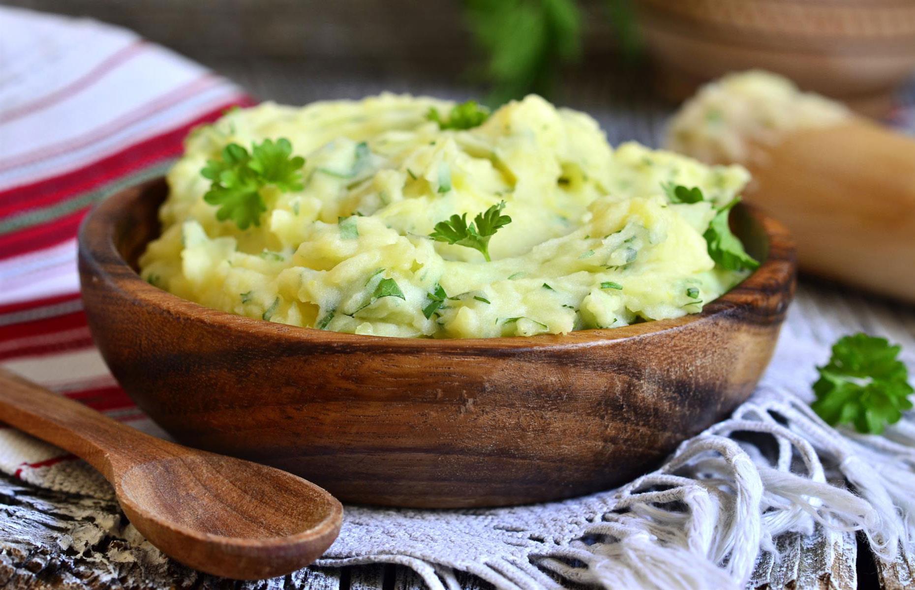 32 delicious ways with mashed potatoes you must try