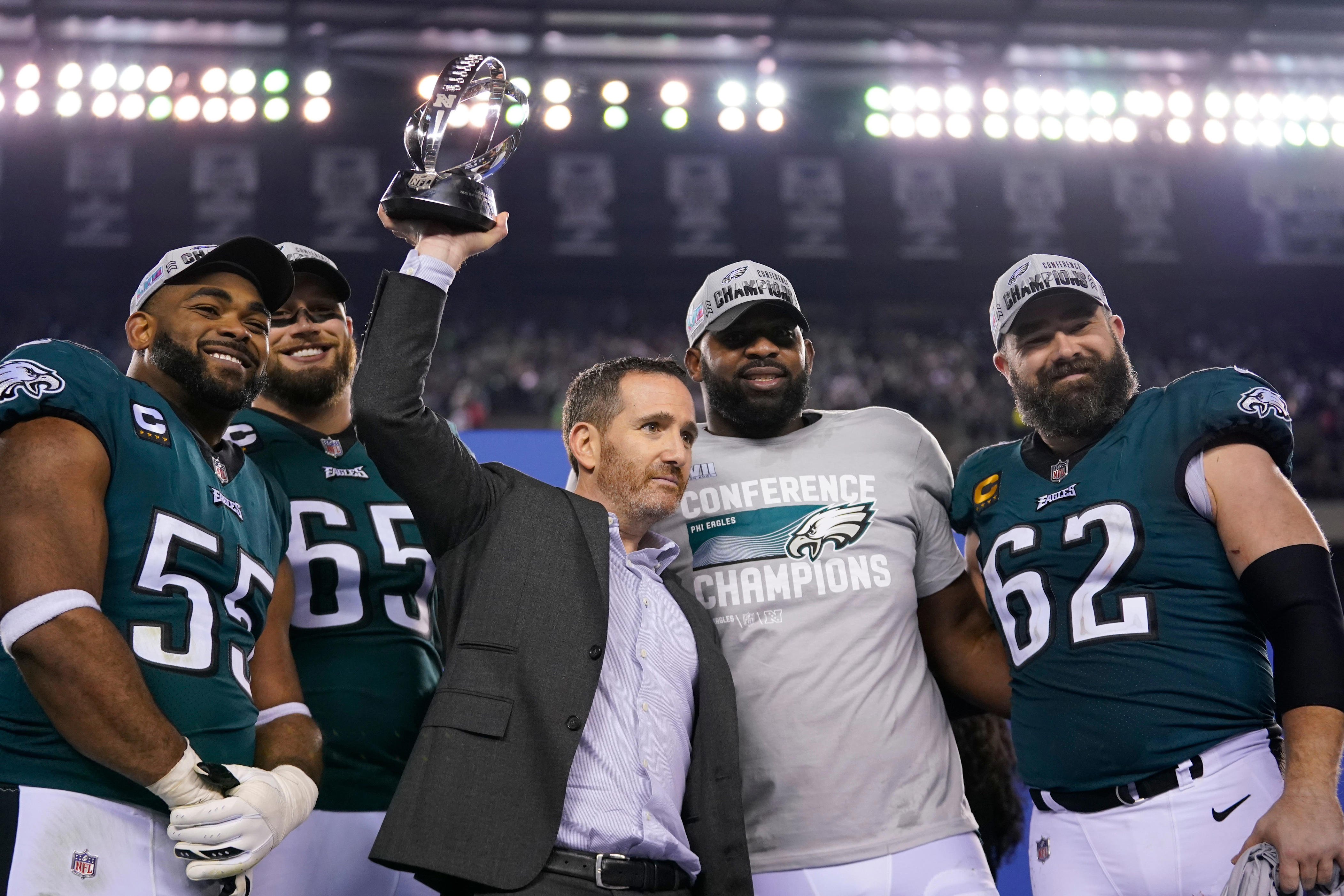 Eagles Brandon Graham Signs 1-year Deal. Why Trade Rumors Make It More ...