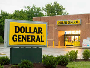  Dollar General is pushing farther into financial services for its customers. Its latest partnership will give customers cash back on purchases through the Dollar General app. Dollar General has added banking services over the past year, taking it beyond discount retail. Dollar General is trying to break into healthcare and expand the range of fresh foods it sells.Increasingly, it's also trying to offer some of the same services as your local bank.In January, the retailer signed a partnership with Ibotta, a financial services company. Ibotta will provide cash-back rewards on certain items that customers purchase through Dollar General starting this spring. But it isn't the first time that the company has pushed into financial services. From money transfers to accounts connected to debit cards, the retailer has been adding these offerings for years. Those services are a small part of Dollar General's business today. Customers "want and need" financial services like the ones Dollar General is offering, CEO Jeff Owen said on a May earnings call."These offerings aim to provide greater financial empowerment for customers while driving incremental traffic and profitability within our stores," Owen said.Here's a list of all Dollar General's financial services. A Dollar General spokesperson confirmed that the list is current, but declined to offer additional comment.   Do you work at Dollar General or have information to share? Reach out to Alex Bitter at abitter@insider.com or via encrypted messaging app Signal at (808) 854-4501.Read the original article on Business Insider