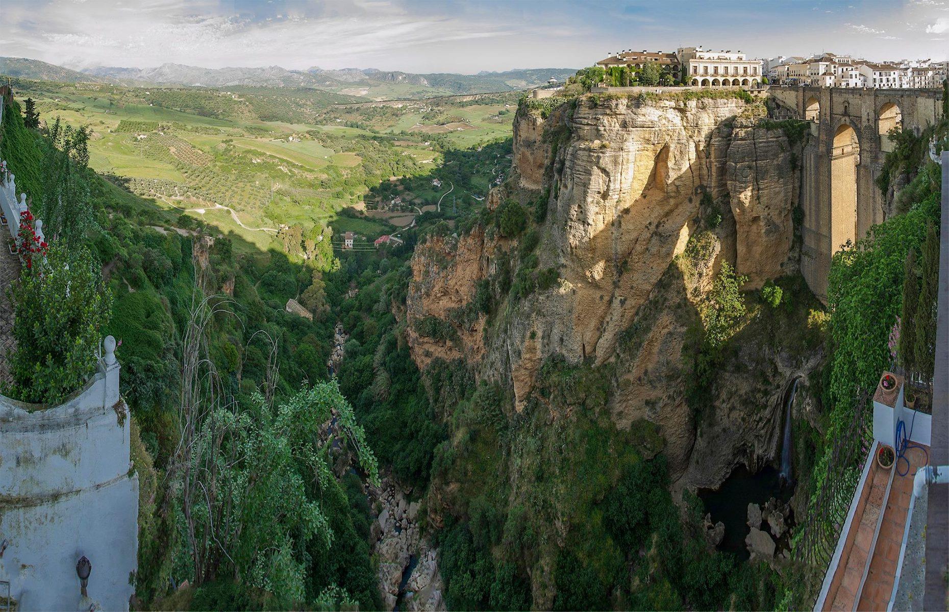 Australia's BEST clifftop hotels with stunning views