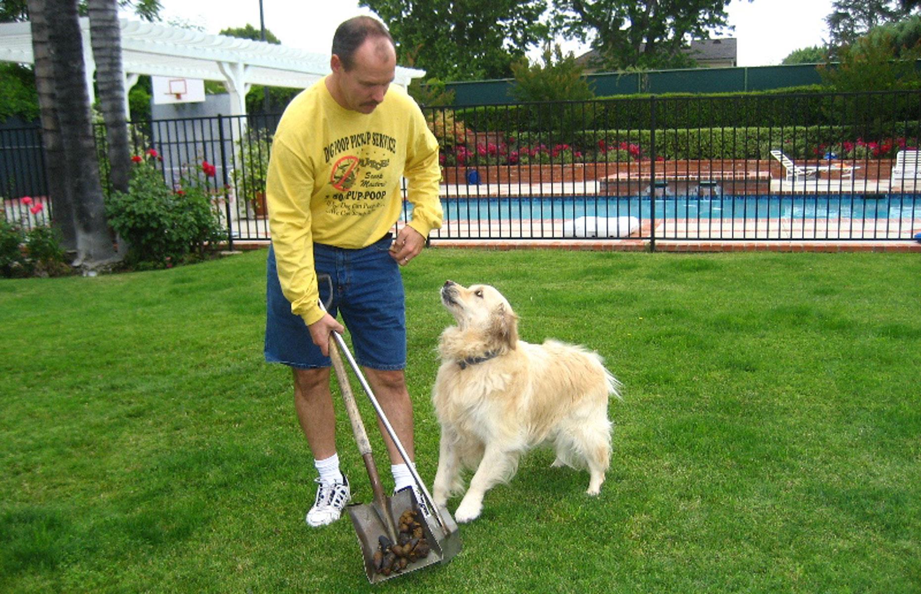 21 of the worst jobs in the world, including professional fart sniffer