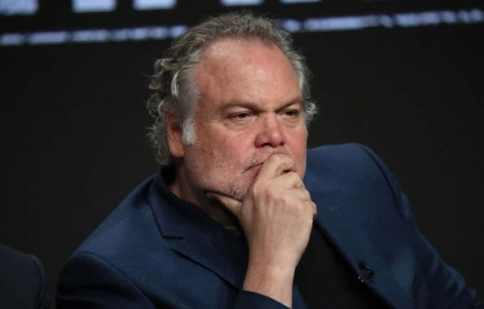 Vincent D'Onofrio - 6'4''