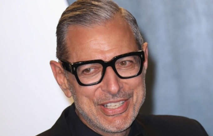 Jeff Goldblum - 6'4''