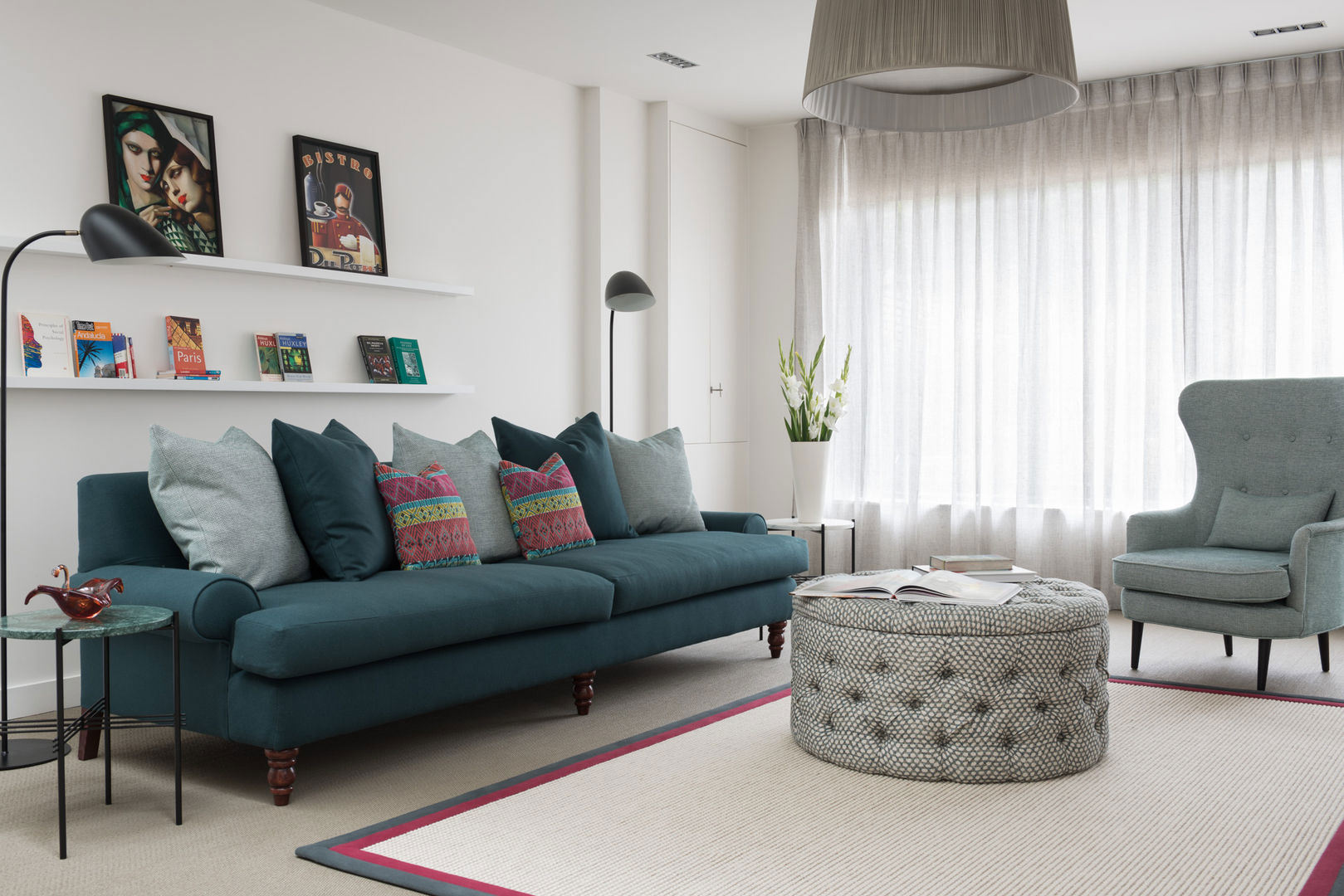 Maximizing Space and Style: Creative Decor Ideas for Narrow Home Interiors