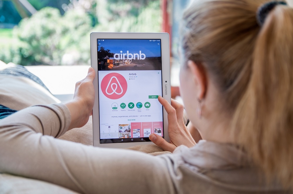airbnb: προβλημάτισαν οι εκτιμήσεις για το β’ τρίμηνο
