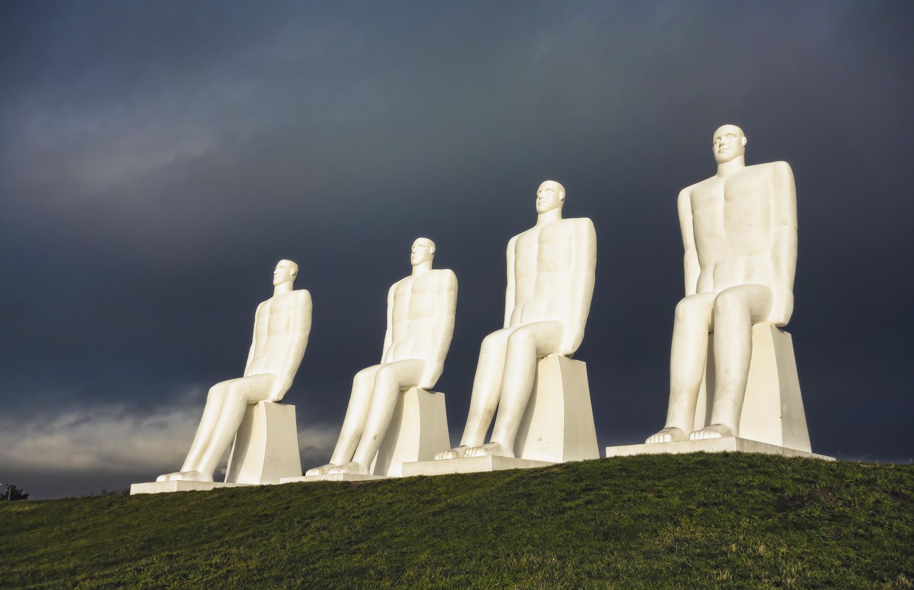 Spectacular statues and sculptures to add to your travel bucket list