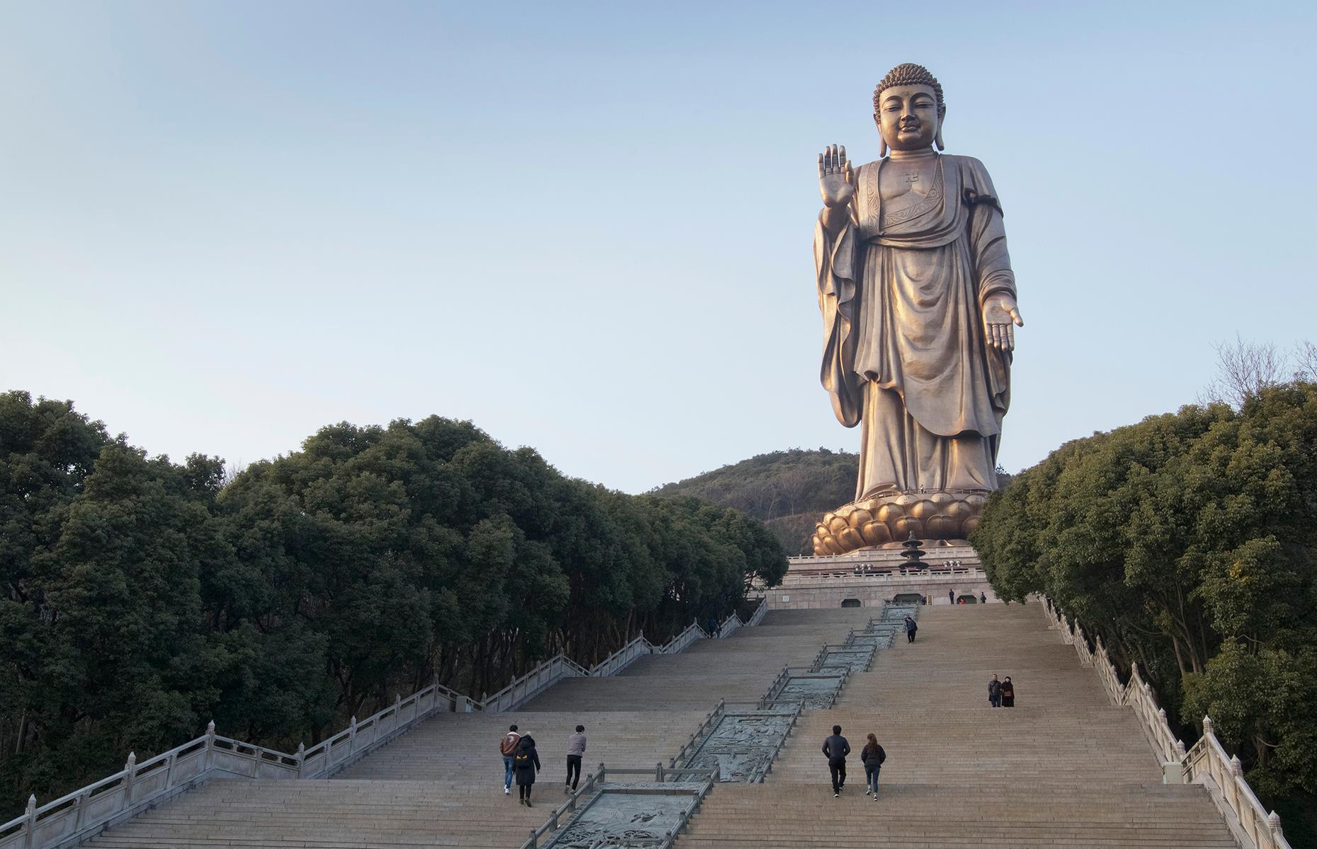 These Are The World's Largest And Most Majestic Statues