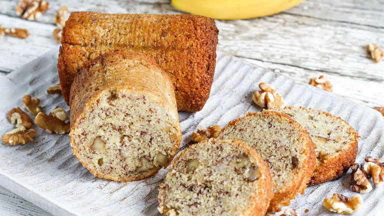 Banana Bread Is The Ultimate Quick Bread And This One Is Delicious 