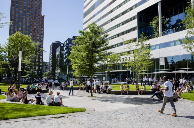 Opsteker Voor Beleggers In Commercieel Vastgoed: Prijzen Stabiliseren ...