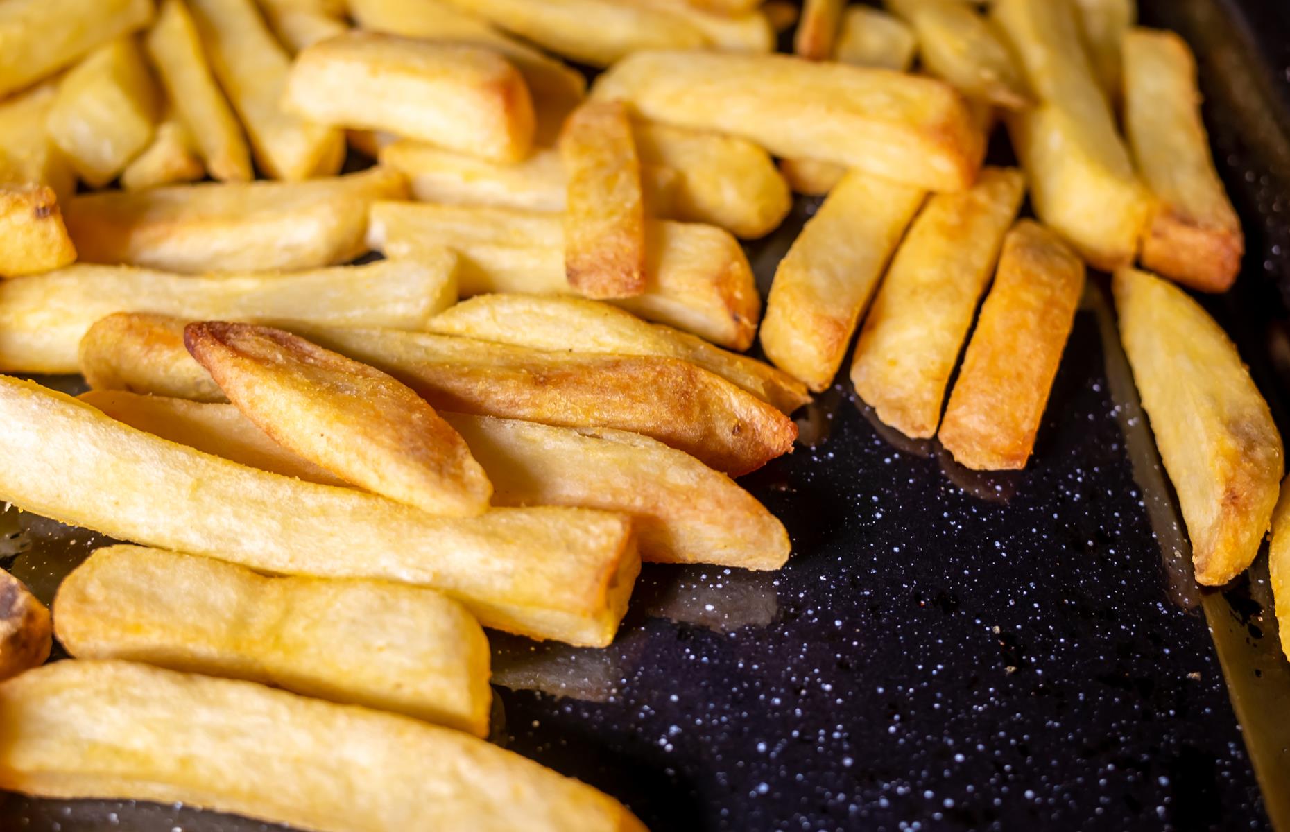 Chips and 21 other foods that are surprisingly healthy