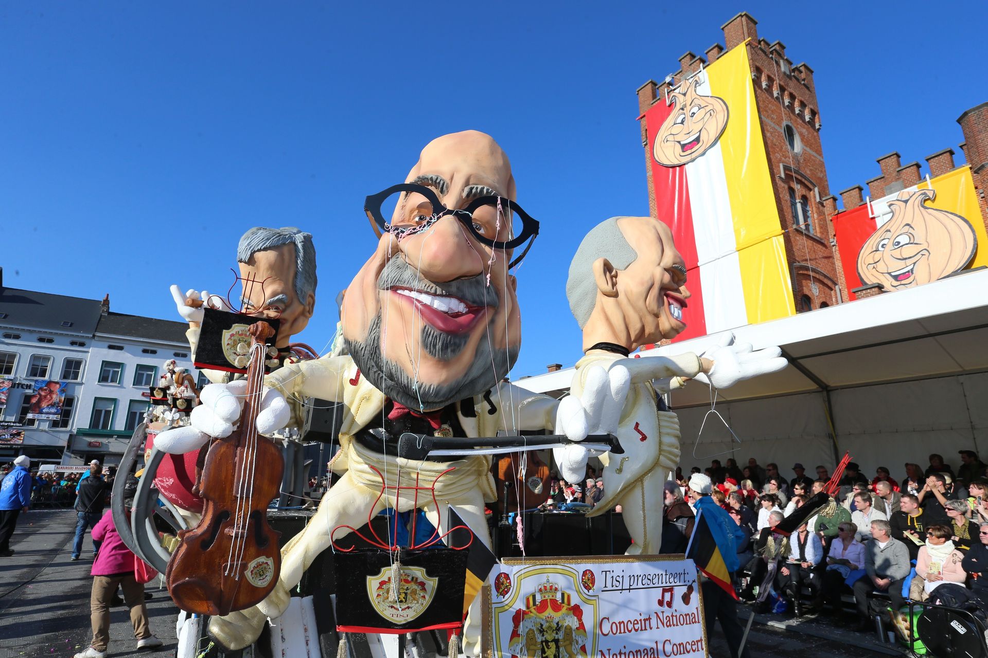 <p>Following very old traditiond, some parts of Belgium organize major festivities every year. Note the carnivals of Binche and Aalst, and the processional giants in many villages in the country – just like in northern France.</p>
