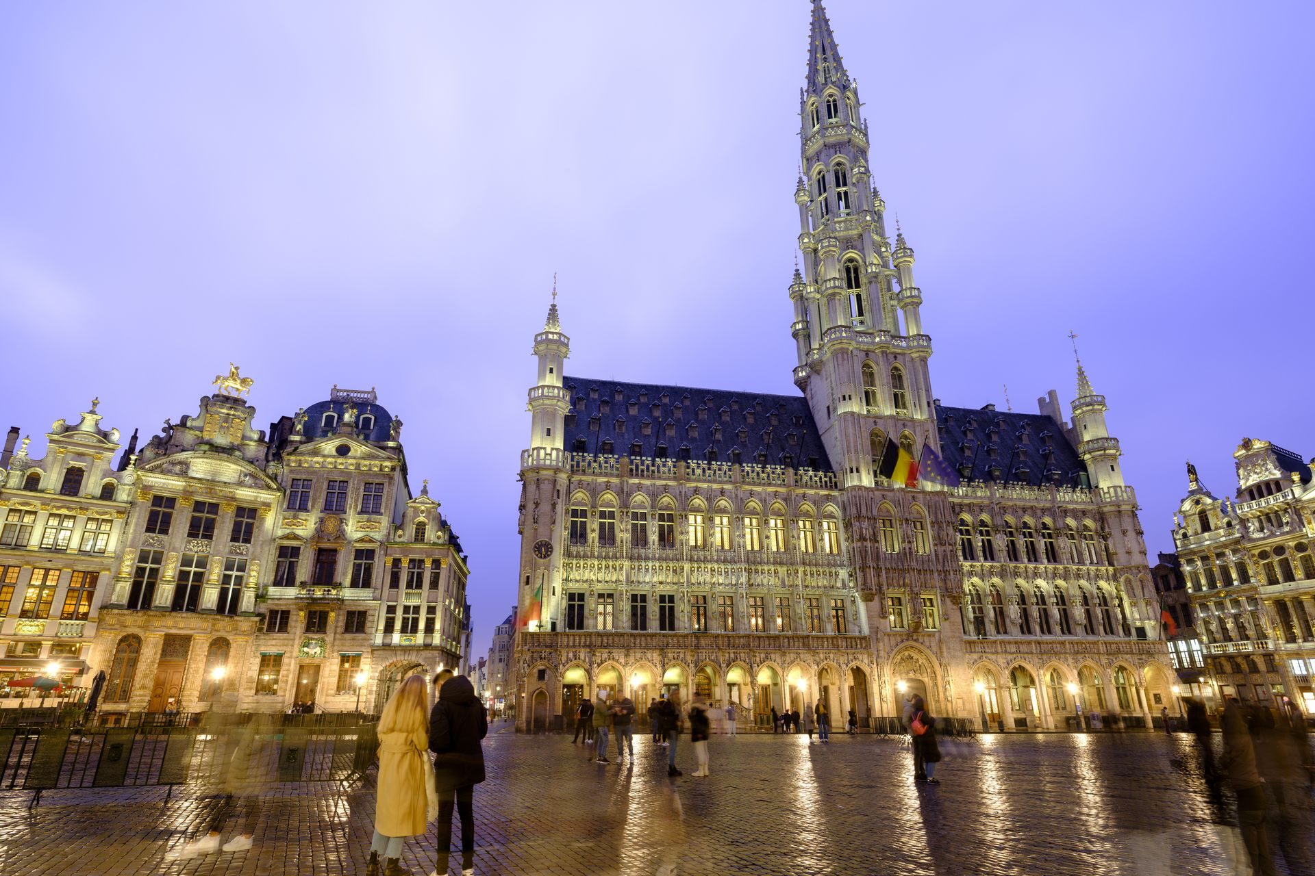 <p>In the heart of Europe, Belgium is known for chocolate, comics, and its bustling capital, Brussels. But what else do you know about this country full of surprises? Discover 20 unusual facts about Belgium here!</p>