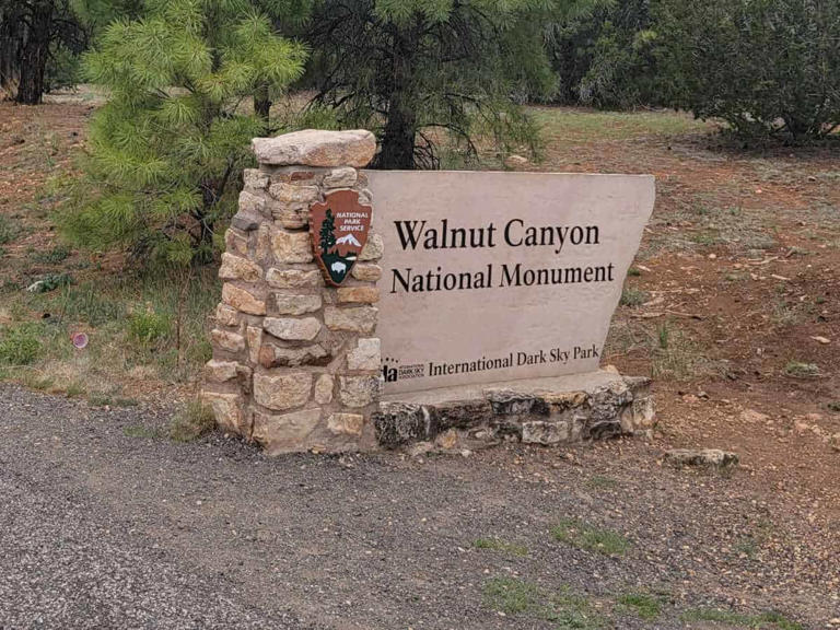 WALNUT CANYON NATIONAL MONUMENT - ARIZONA