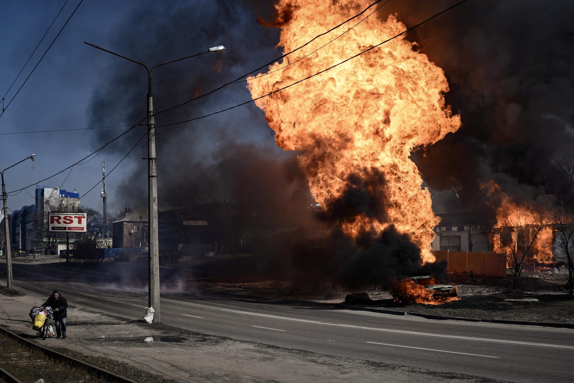Взрывы в киеве сегодня последние. Мотор Сич разбомбили. Взрывы на Украине.