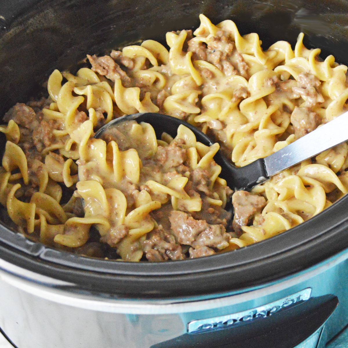 Crockpot Ground Beef Stroganoff