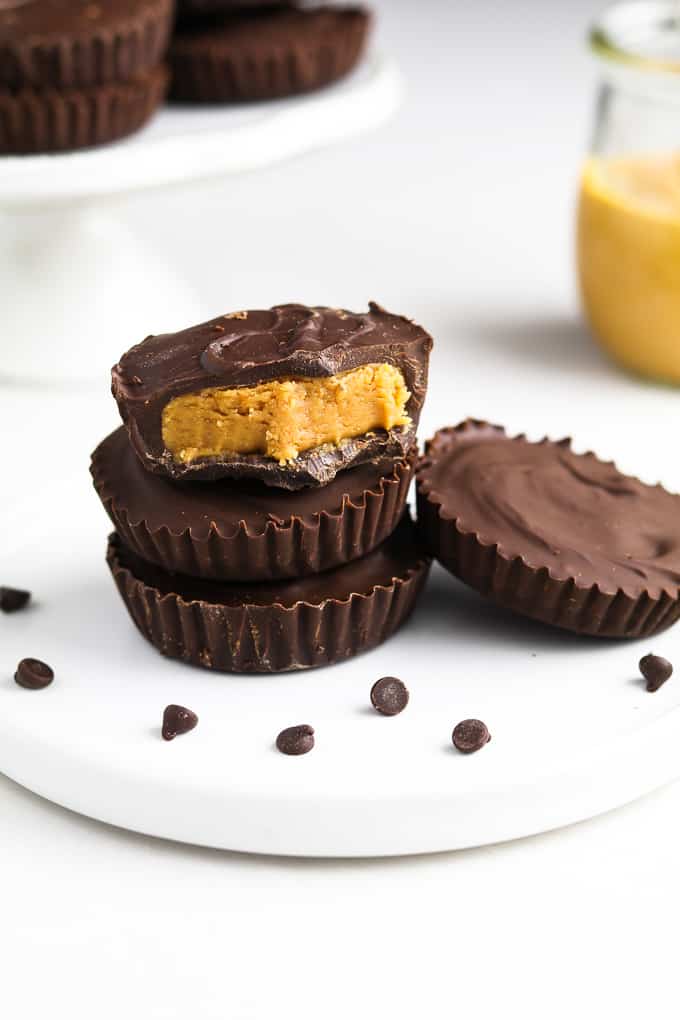 <p>These Vegan Peanut Butter Cups are easy to make and only require four simple ingredients. They are rich, chocolatey, and filled with peanut butter goodness!</p> <p><strong>Go to the recipe</strong>: <strong><a href="https://veganhuggs.com/vegan-chocolate-peanut-butter-cups/">Vegan Peanut Butter Cups</a></strong></p>
