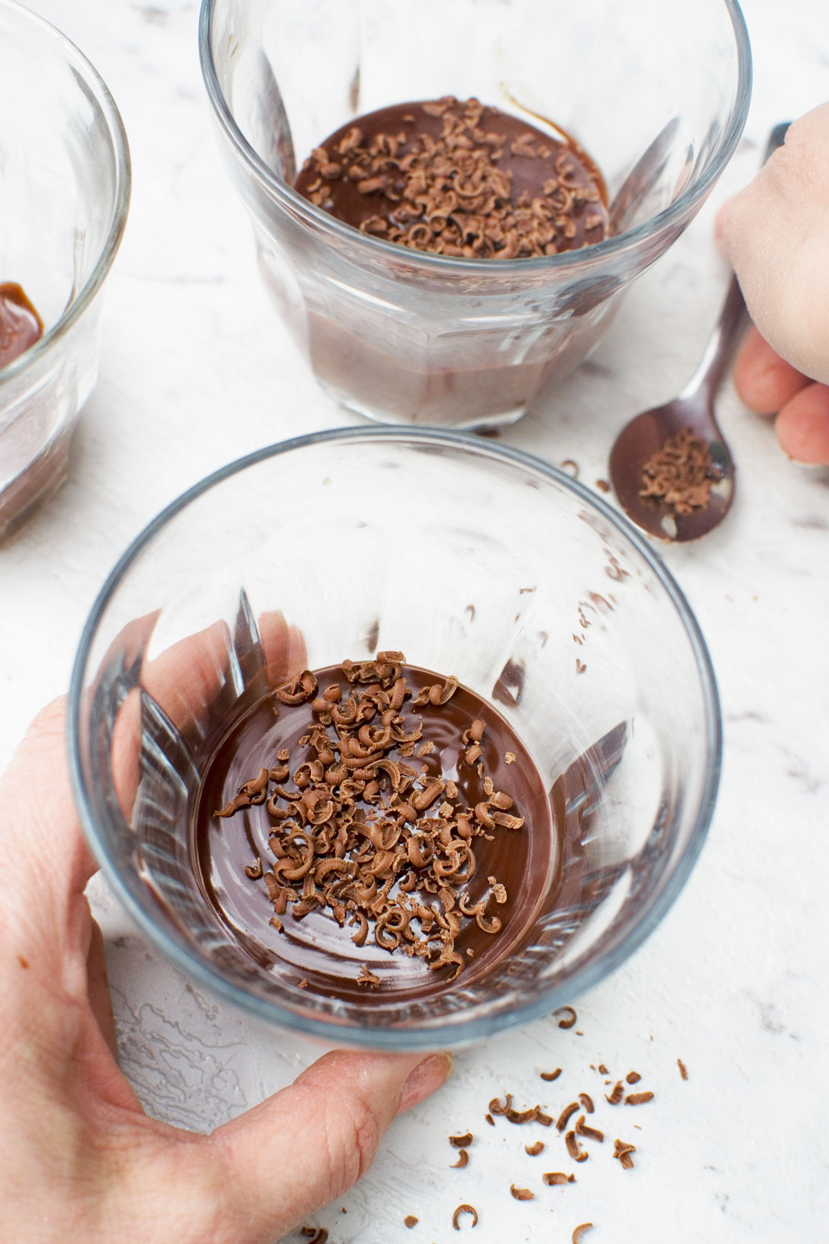 <p>You’re only 5 minutes and 4 ingredients away from a ridiculously easy no-bake chocolate dessert that impresses you every time. Chocolate pots are rich and smooth, and a perfect make-ahead dessert for dinner parties!</p> <p><strong>Go to the recipe</strong>: <strong><a href="https://scrummylane.com/5-minute-chocolate-pots-only-4-ingredients/">5-Minute Chocolate Pots</a></strong></p>