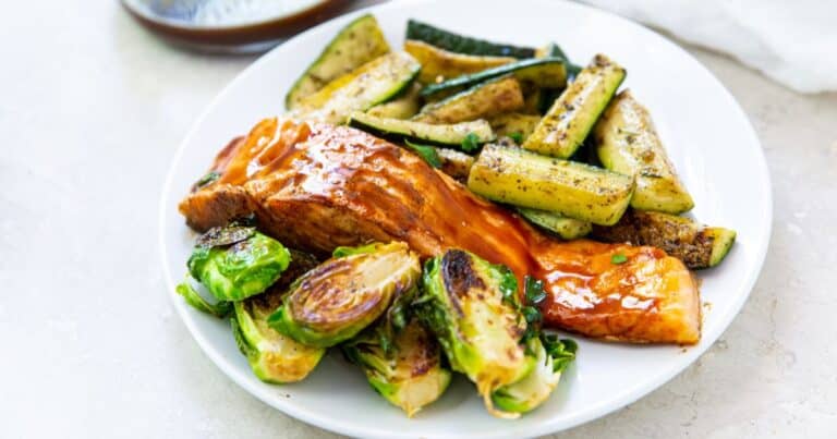 <p>Make perfectly cooked salmon on the Blackstone Griddle in no time at all. It's a quick and easy healthy recipe, perfect for lunch or dinner. This Blackstone salmon recipe is super flavorful and you'll love the crispy skin.</p> <p>Get the Recipe: <a href="https://laraclevenger.com/salmon-blackstone-griddle/?utm_source=msn&utm_medium=page&utm_campaign=msn" rel="noreferrer noopener">Blackstone Salmon</a>.</p>